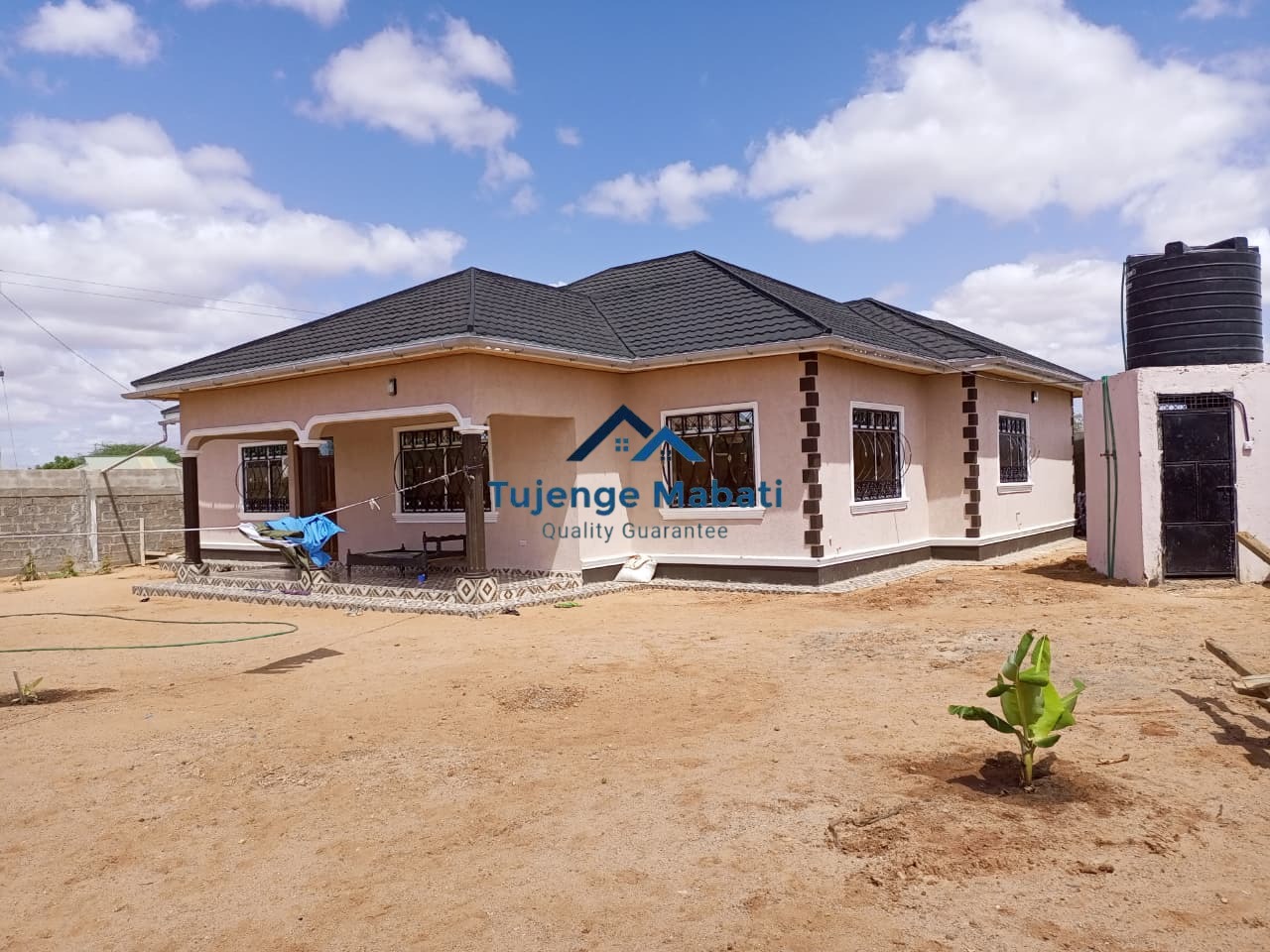 Roofing Accessories - Nails